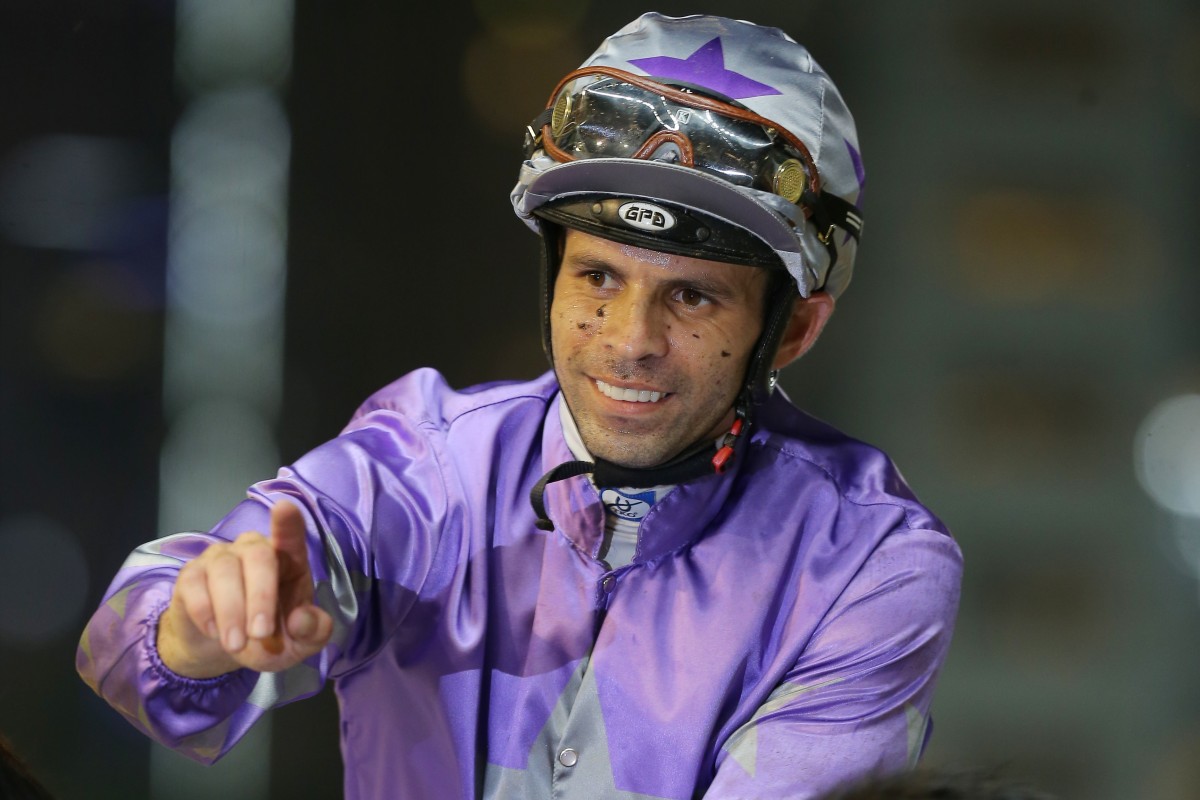 Aldo Domeyer celebrates his win aboard Everbrave at Happy Valley in May. Photos: Kenneth Chan