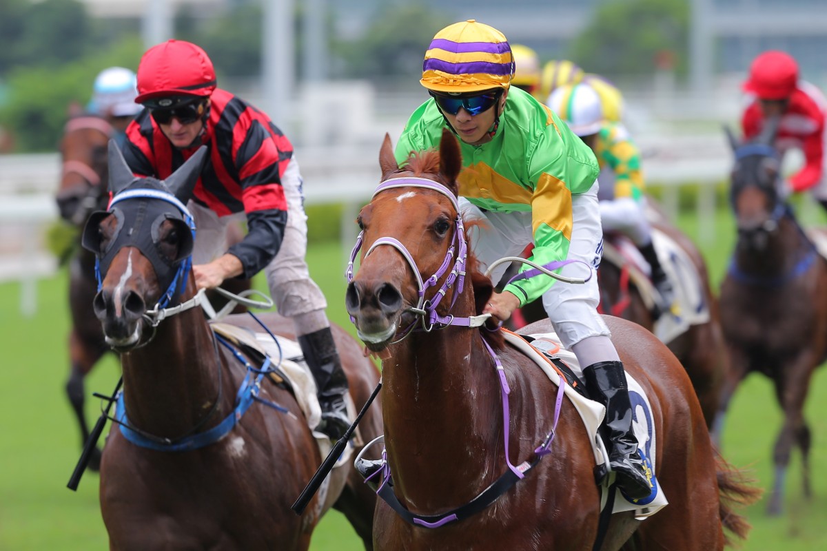 Derek Leung guides Classic Unicorn to victory at Sha Tin on Sunday. Photos: Kenneth Chan
