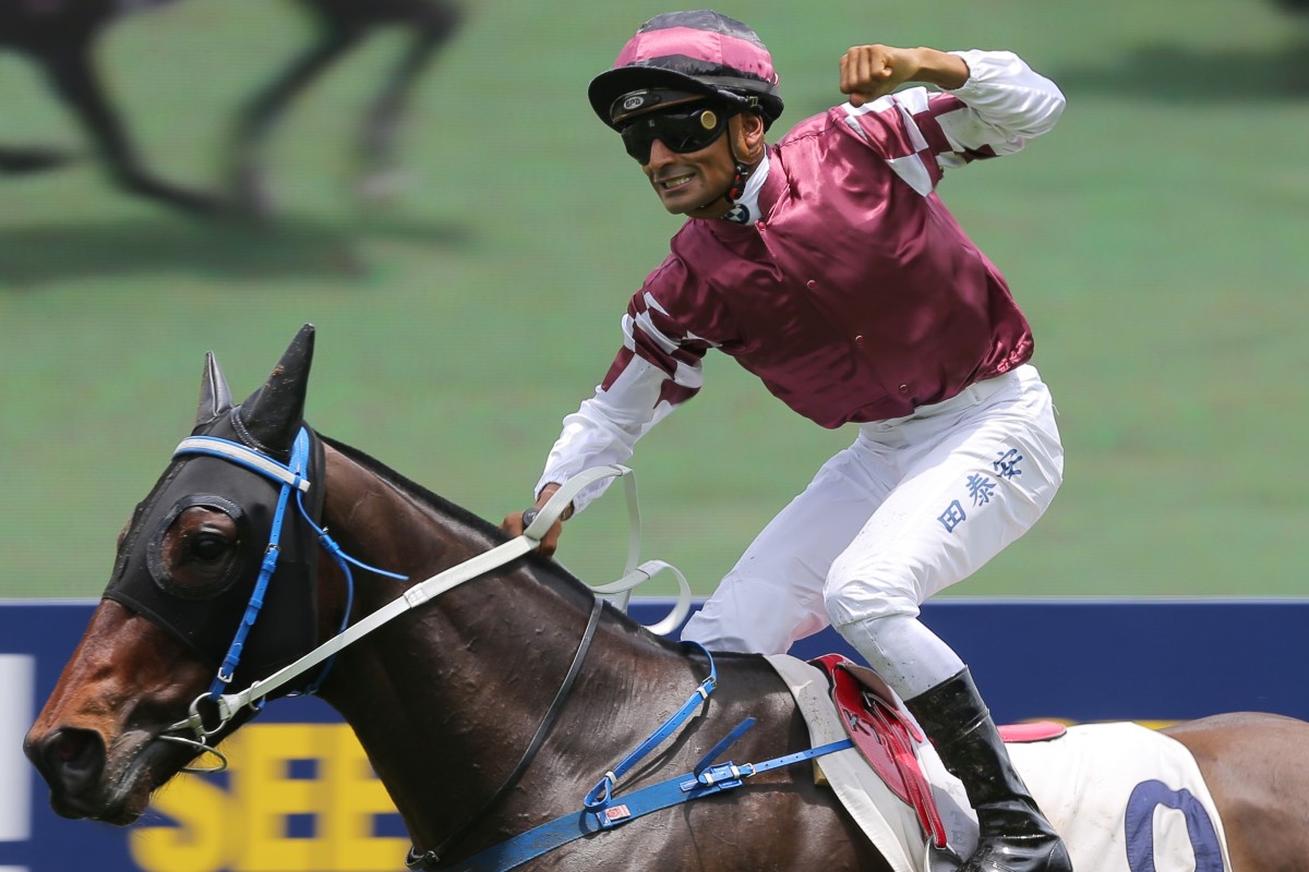 Karis Teetan celebrates the win of Have Fun Together, his 300th win in Hong Kong. Photos: Kenneth Chan