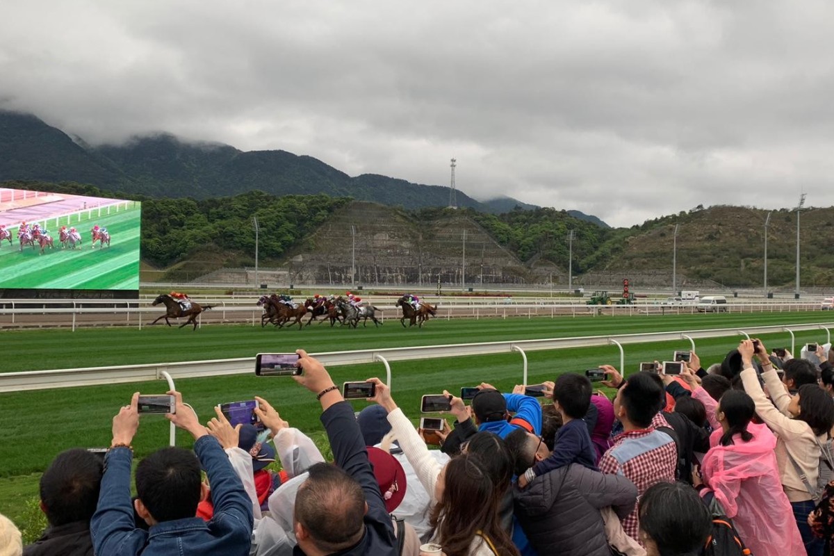 Mainland fans embrace the first official race meeting in Conghua. Photos: Kenneth Chan