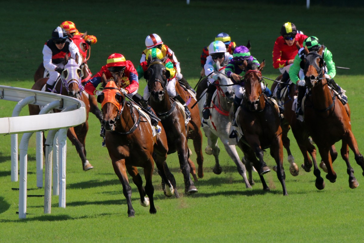 Horses turn for home during last year’s Happy Valley day meeting. Photos: Kenneth Chan
