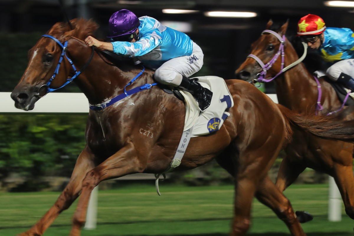 Yee Cheong Baby races away to win at Happy Valley last season. Photos: Kenneth Chan