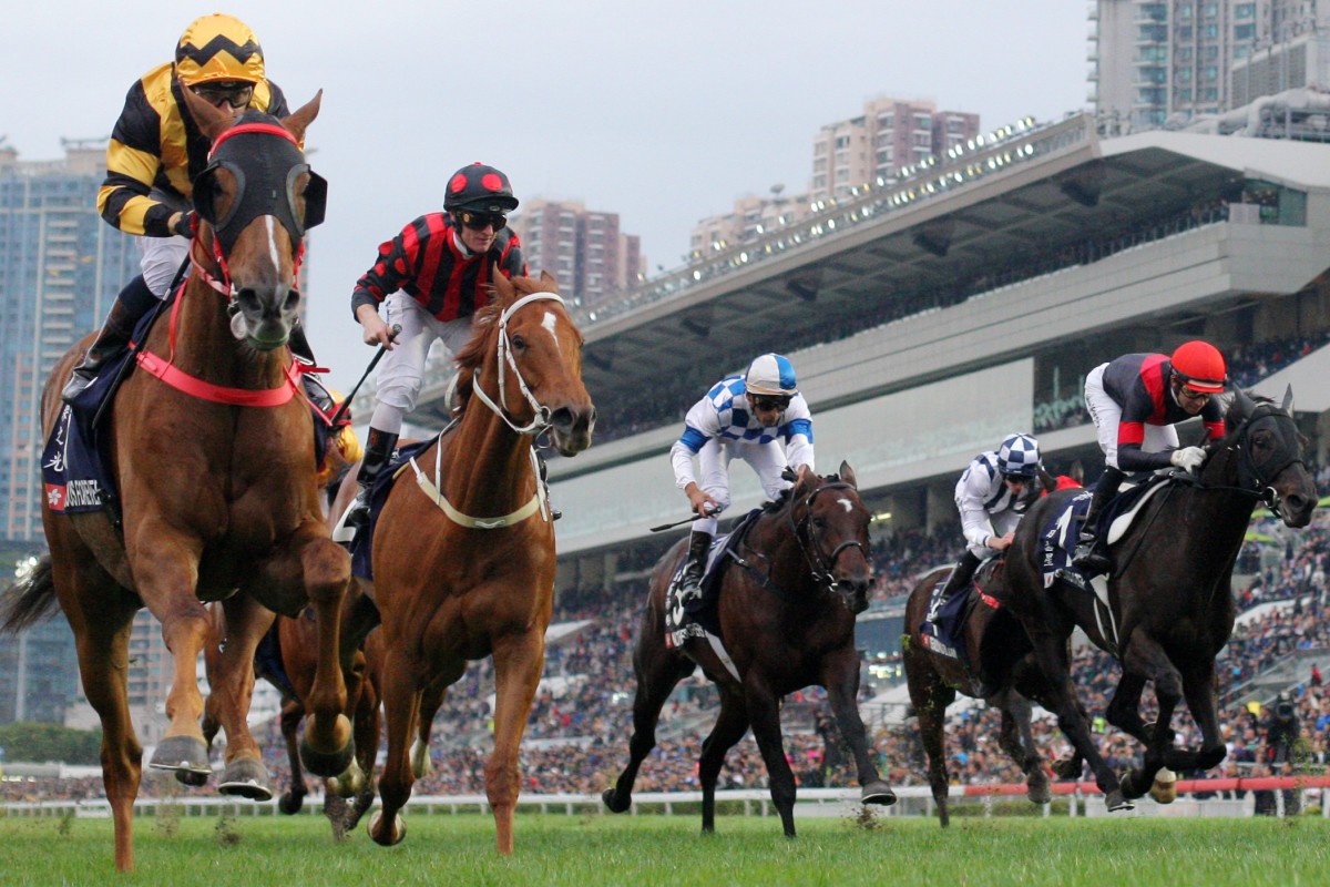 Glorious Forever wins the 2018 Hong Kong Cup. Photos: Kenneth Chan