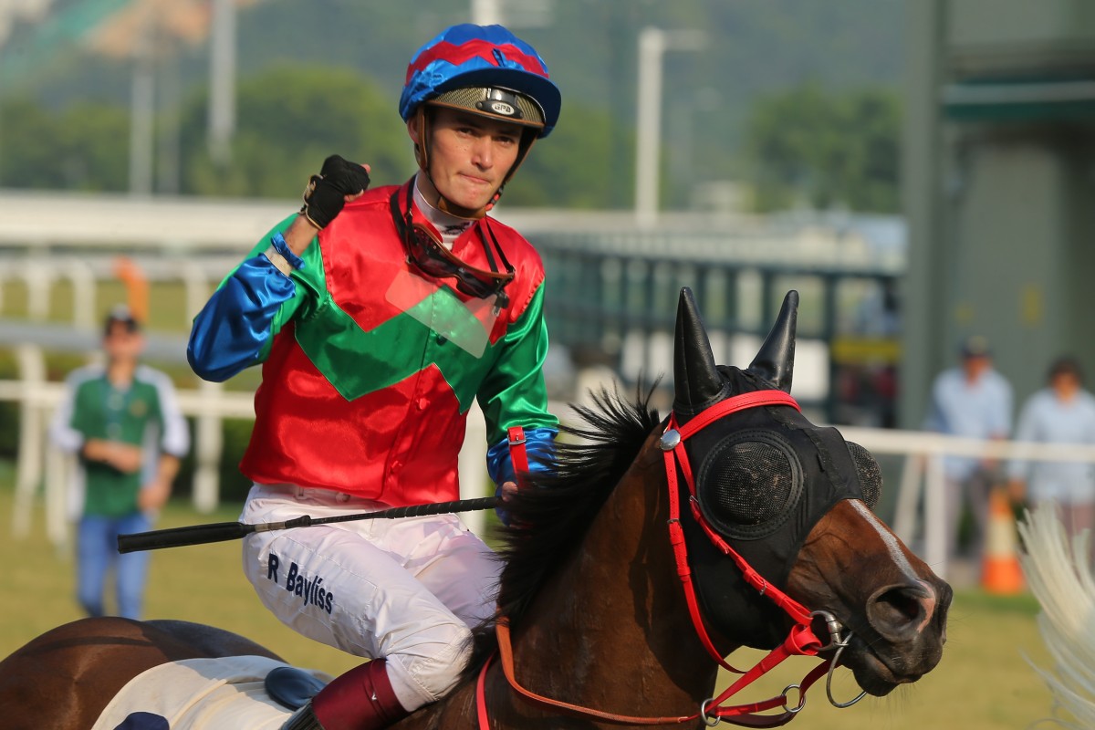 Regan Bayliss celebrates his most recent Hong Kong win aboard Mr Wealth on October 27. Photo: Kenneth Chan