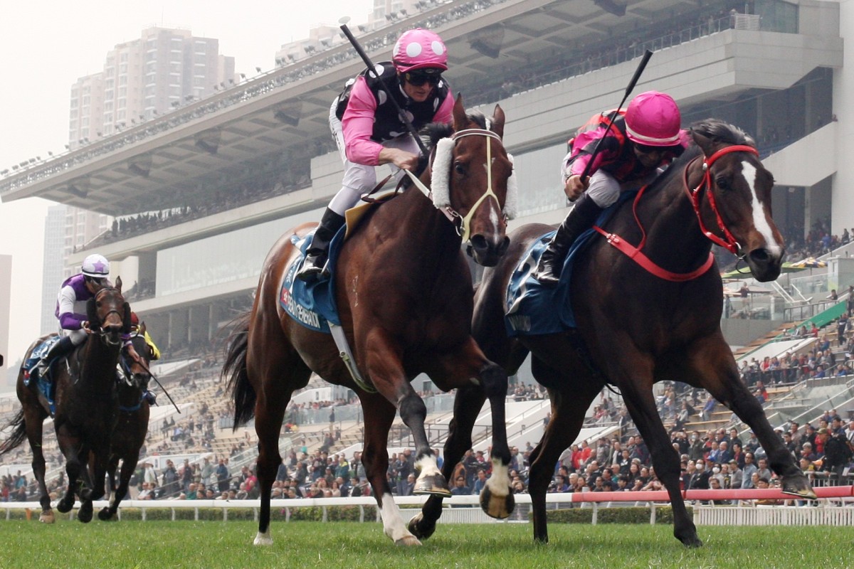 Beauty Generation and Waikuku hit the line in Sunday’s Group One Stewards’ Cup at Sha Tin. Photos: Kenneth Chan