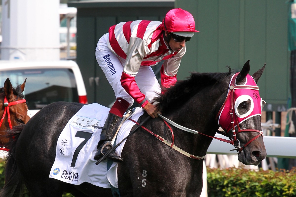 Hugh Bowman returns to scale aboard Enjoying after finishing fourth in the Classic Cup. Photos: Kenneth Chan