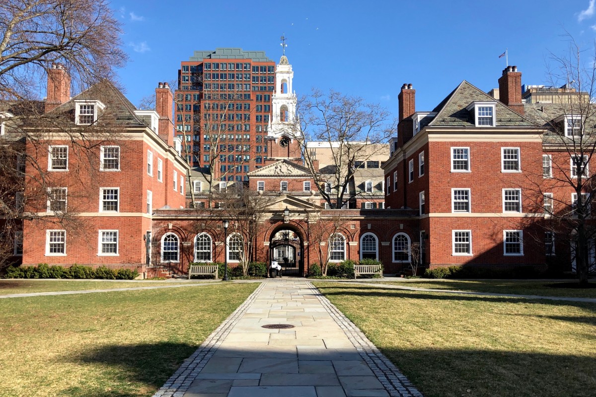 Yale University required students to leave the campus due to the coronavirus outbreak.