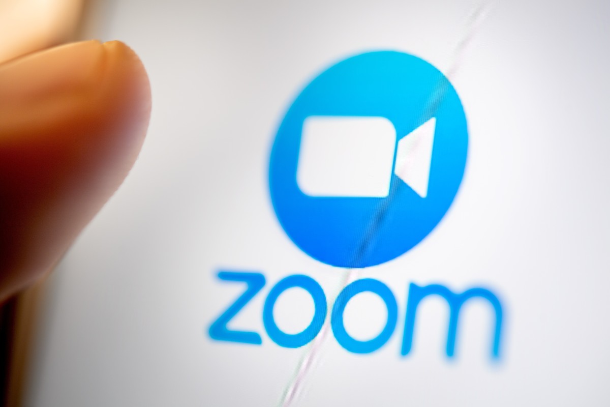 Zoom is booming, here are film tricks to make the most of your webcam.