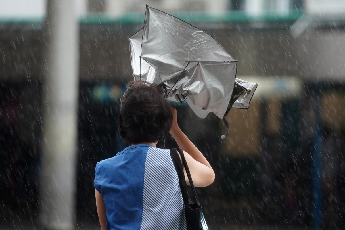Hold on tight, the HKO could raise the T3 signal this afternoon. Photo: SCMP / Sam Tsang