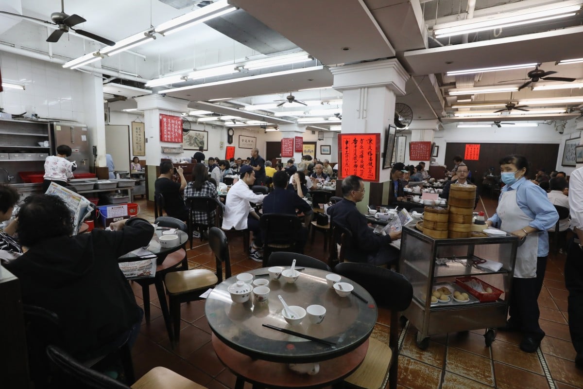 As coronavirus cases decrease in the city, social distancing measures may be relaxed. (SCMP / Nora Tam)