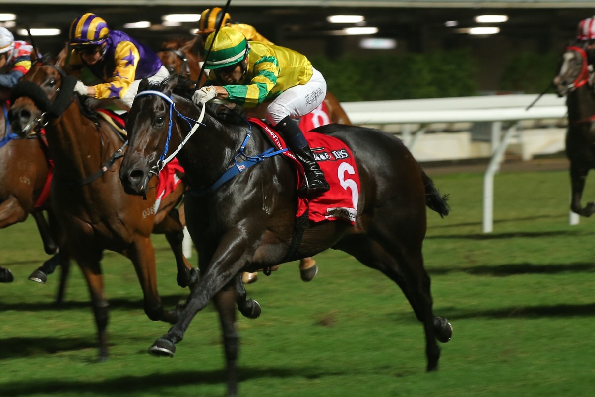 Sky Darci storms to victory at Happy Valley. Photos: Kenneth Chan
