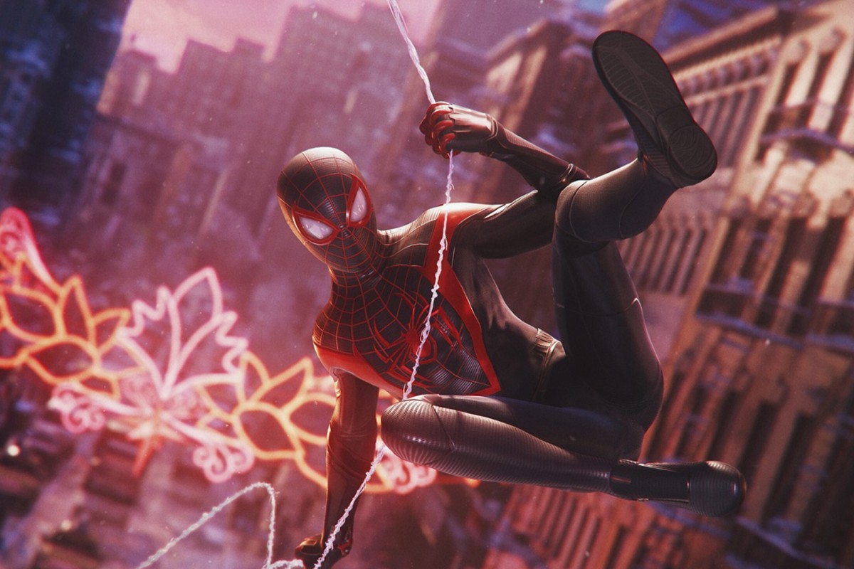 In Spider-Man: Miles Morales, players earn different suits that each have their own unique mods. Photo: Sony Interactive Entertainment/TNS