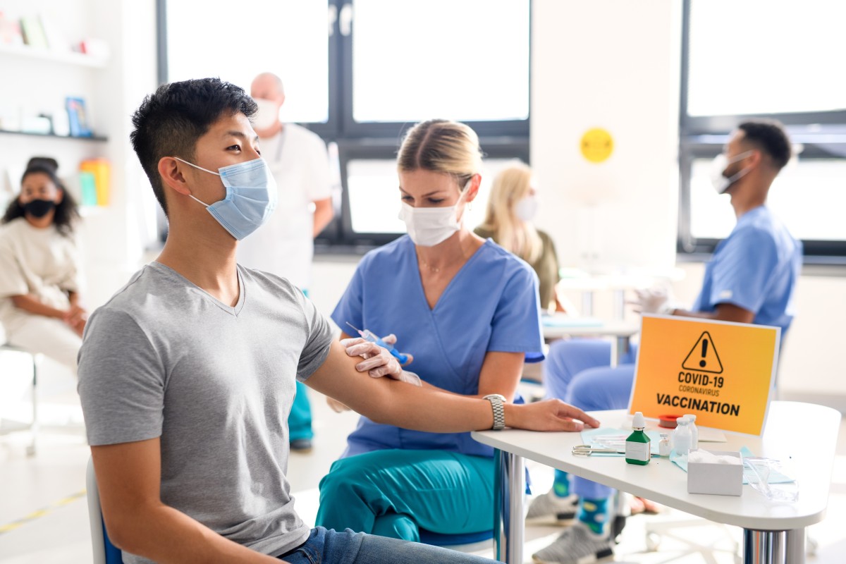 Should the Covid-19 vaccine be mandatory, or should people be able to choose if they want to get it?