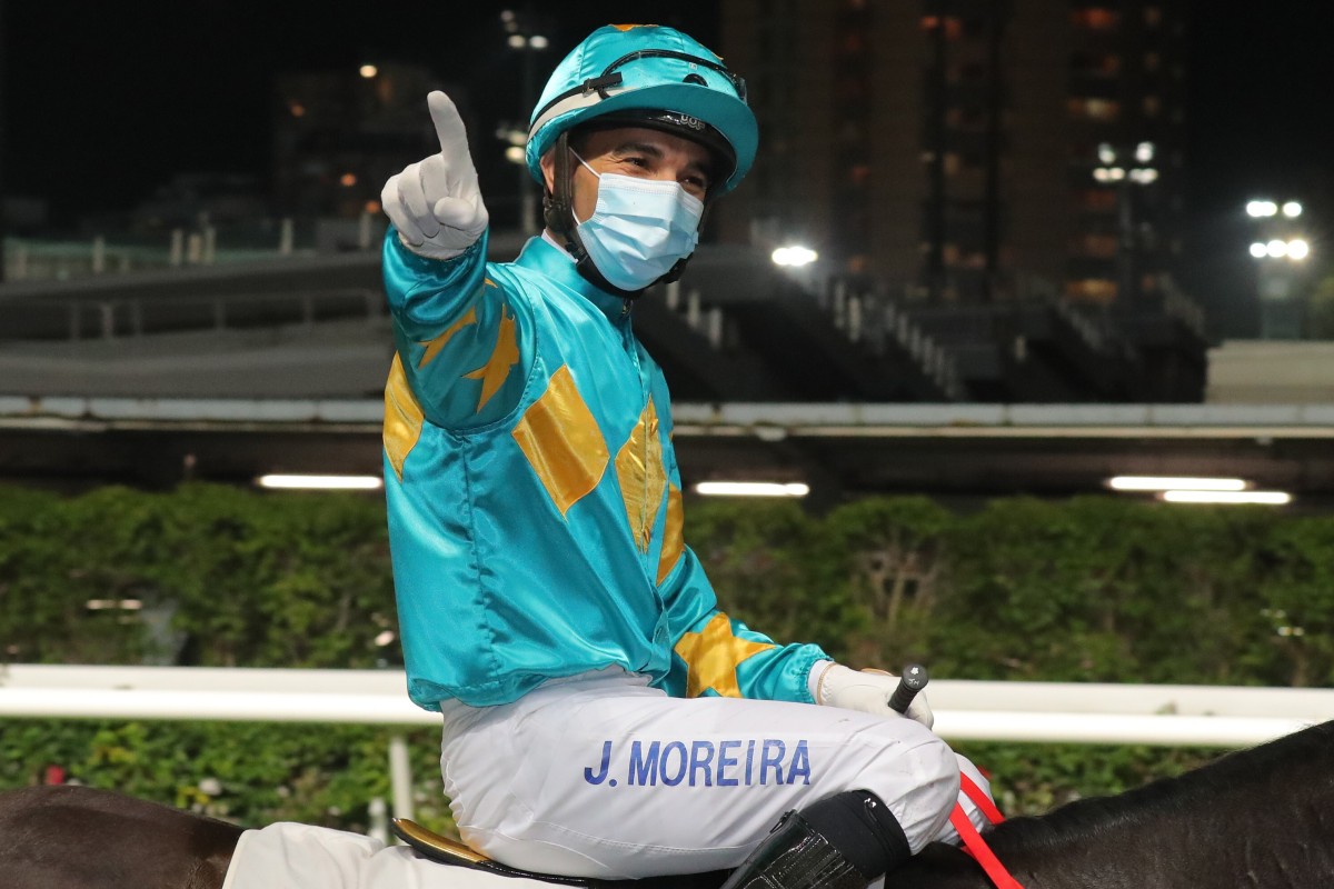 Joao Moreira celebrates his 1,000th Hong Kong winner at Happy Valley on Wednesday night. Photos: Kenneth Chan