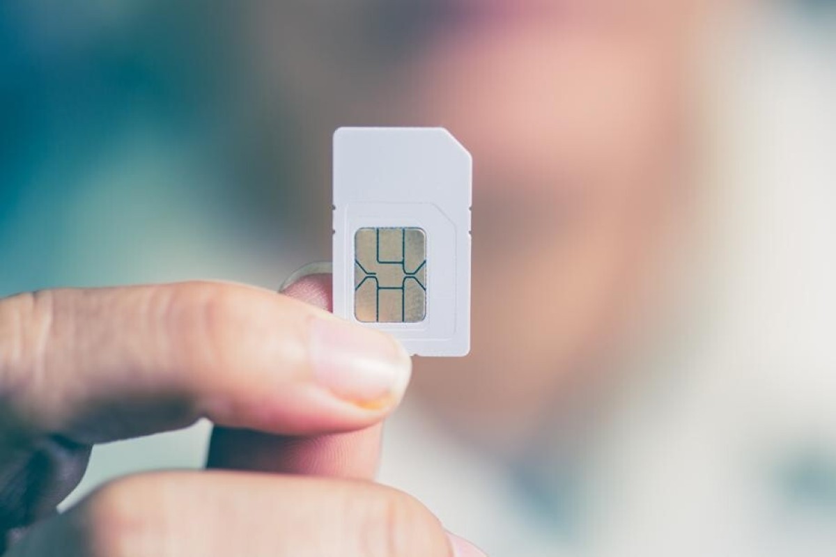 Hong Kong mobile phone users are facing the possibility of new registration requirements.