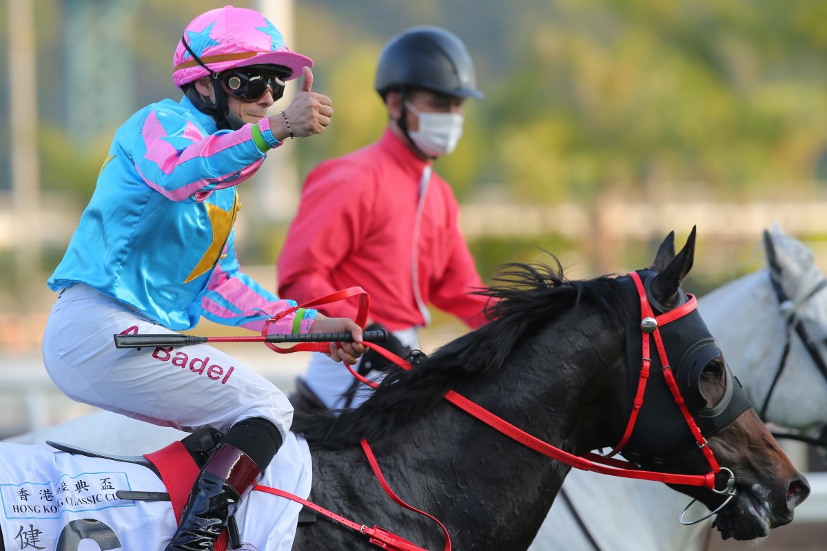 Alexis Badel gives a thumbs-up after winning the Classic Cup. Photos: Kenneth Chan