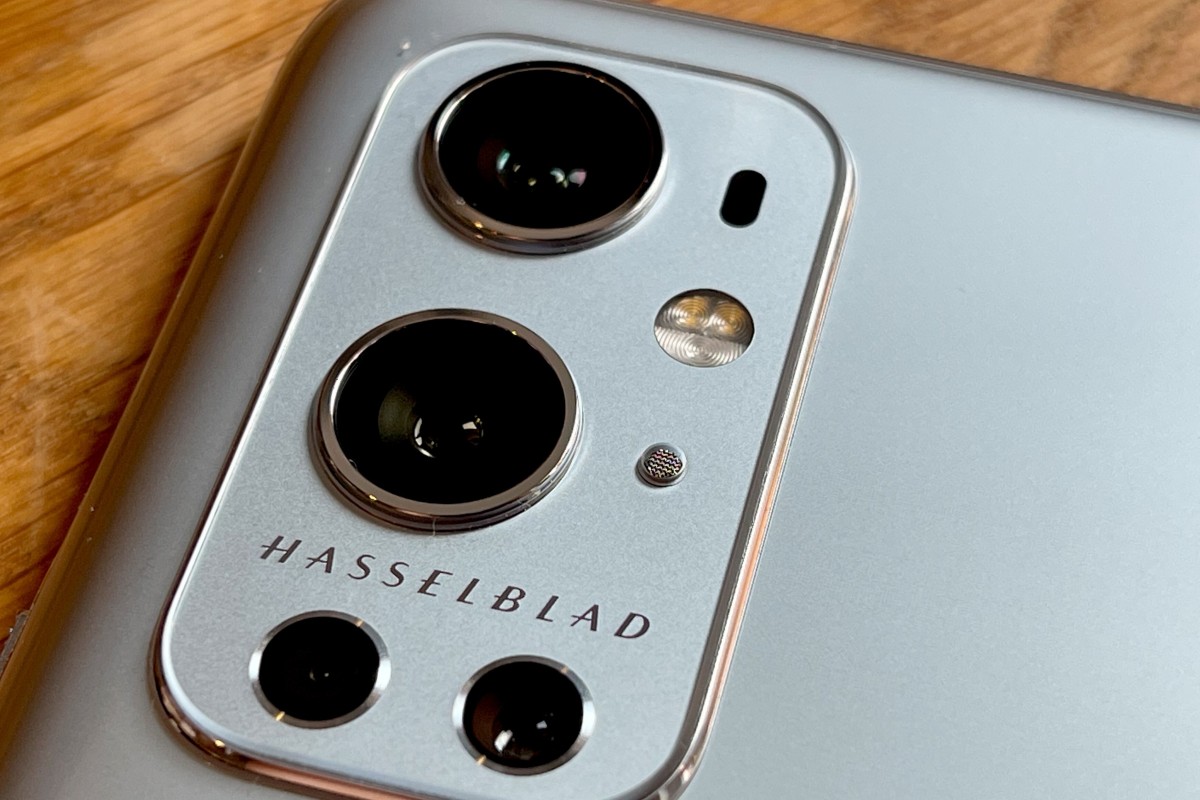 Hasselblad is a name familiar with the pros – and you, too, can aspire to that excellence with this new phone. Photo: DPA
