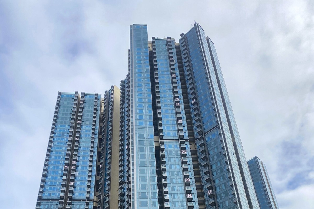 One lucky person could win a brand-new flat in Grand Central, in Kwun Tong, if they've received both doses of the coronavirus vaccine. Photo: Handout