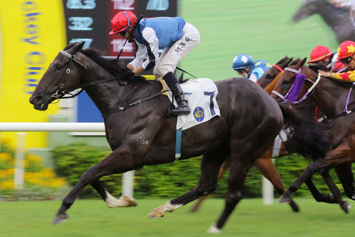 Naboo Attack hits the line to salute under Vincent Ho at Sha Tin on Sunday. Photos: Kenneth Chan