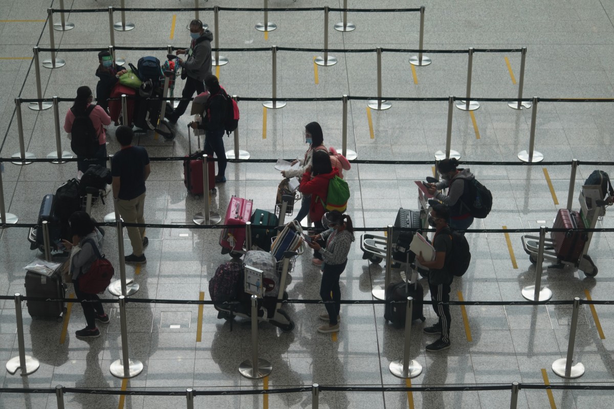 Will more people be willing to travel if the quarantine period is cut down? Photo: SCMP/ Winson Wong