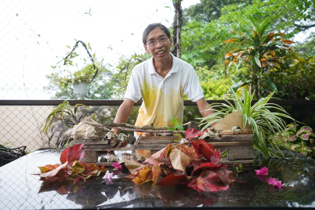 Green activist Simon Chau Siu-cheong doesn’t use air conditioning and prefers to get his water through fruit, saying he hasn’t had a sip of H20 in 10 years. Photo: SCMP/ Winson Wong