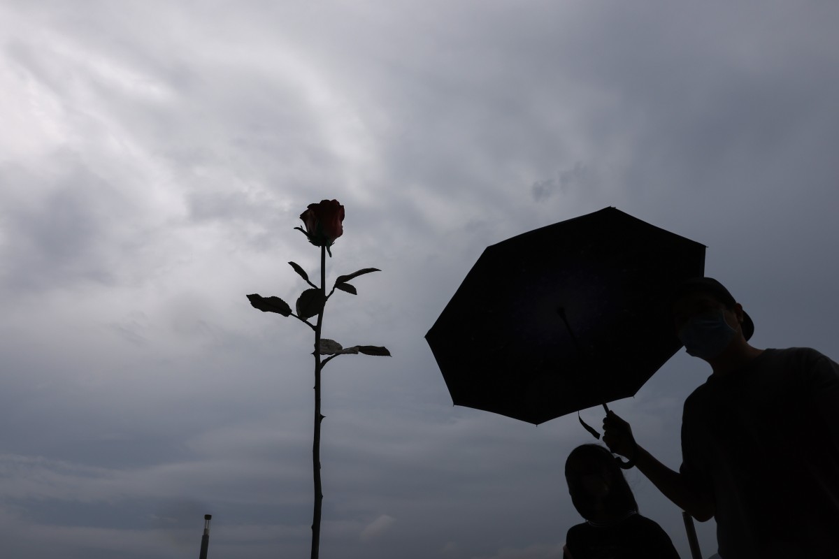 The Hong Kong Observatory could issue a T3 signal later this afternoon. Photo: SCMP/Nora Tam