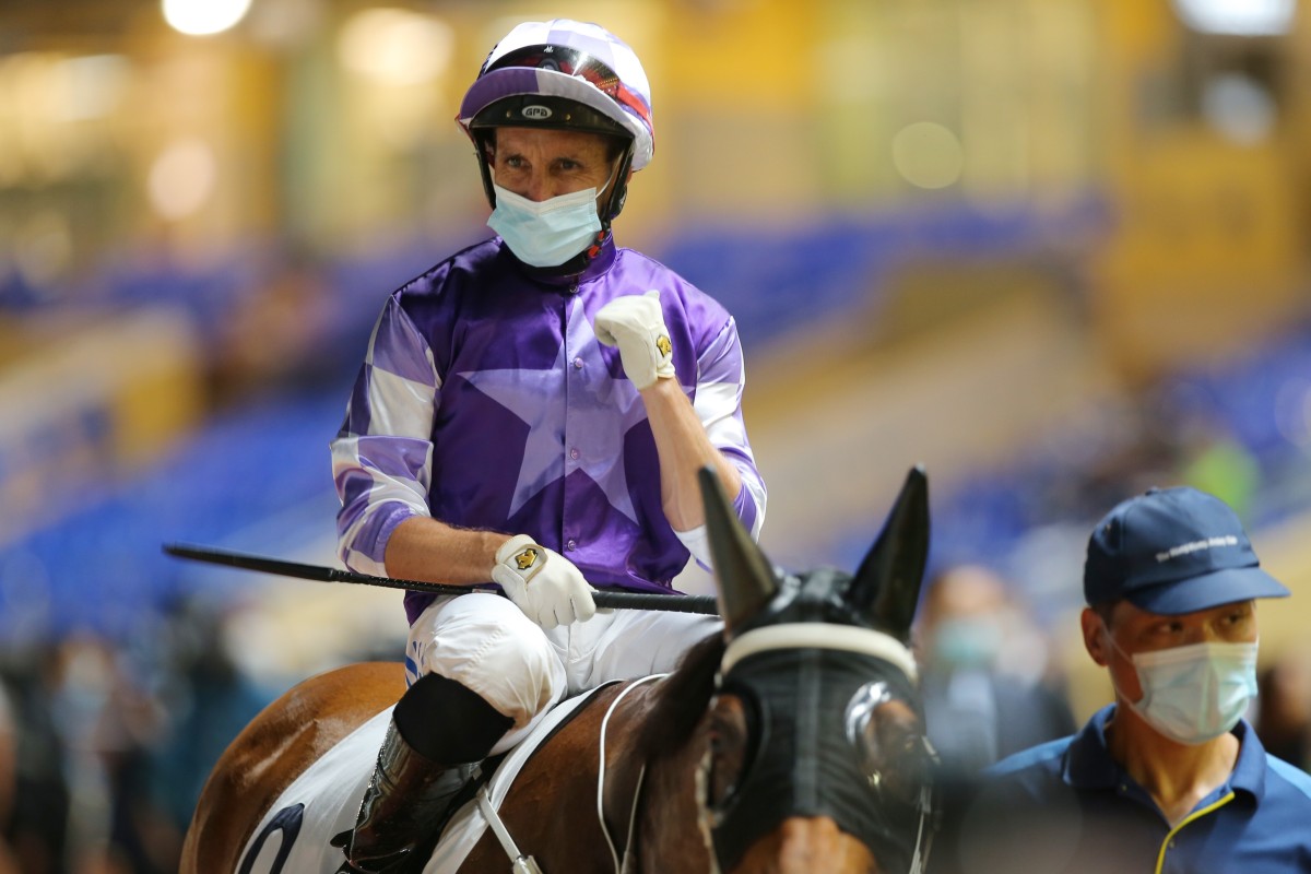 Neil Callan celebrates a winner at the Happy Valley 2020-21 season finale. Photos: Kenneth Chan