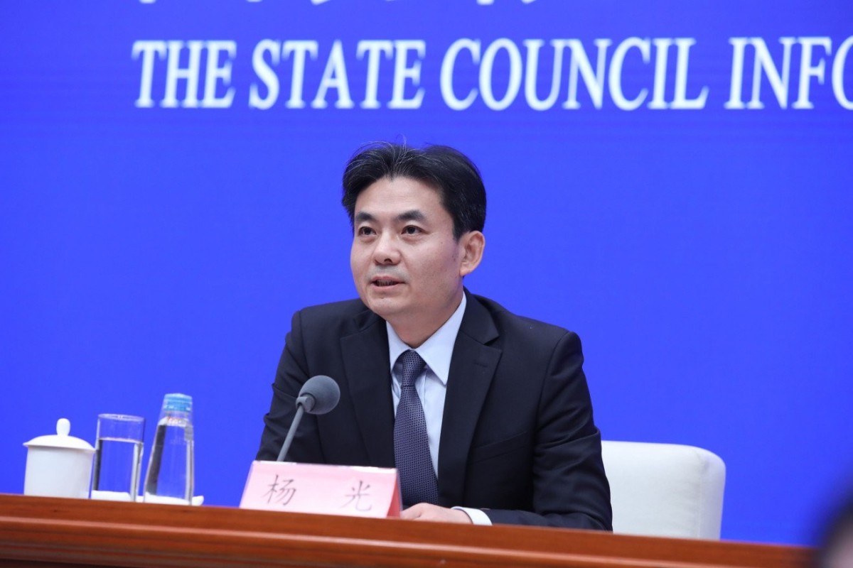 Yang Guang at the HKMAO’s first press conference on Hong Kong since the handover.
