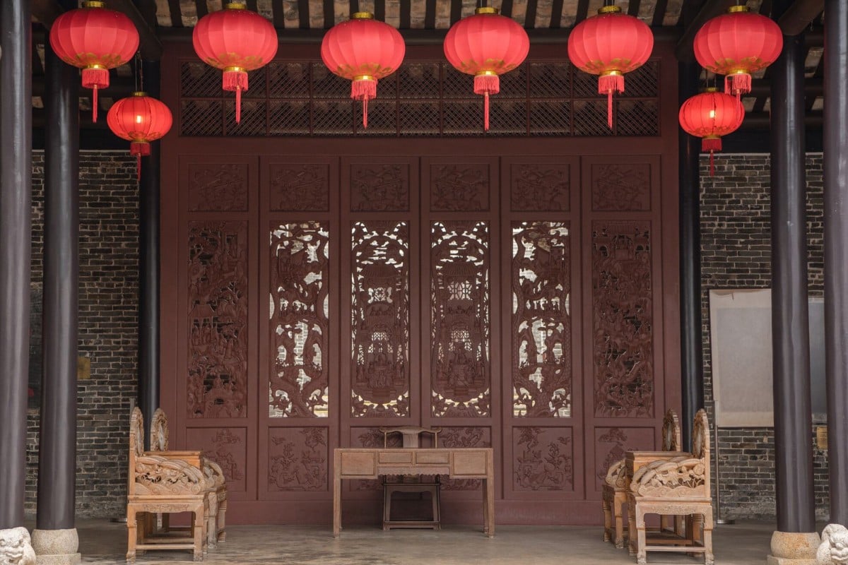 The interior buildings within the Yamen Park Office and Rooms have a historic atmosphere.
