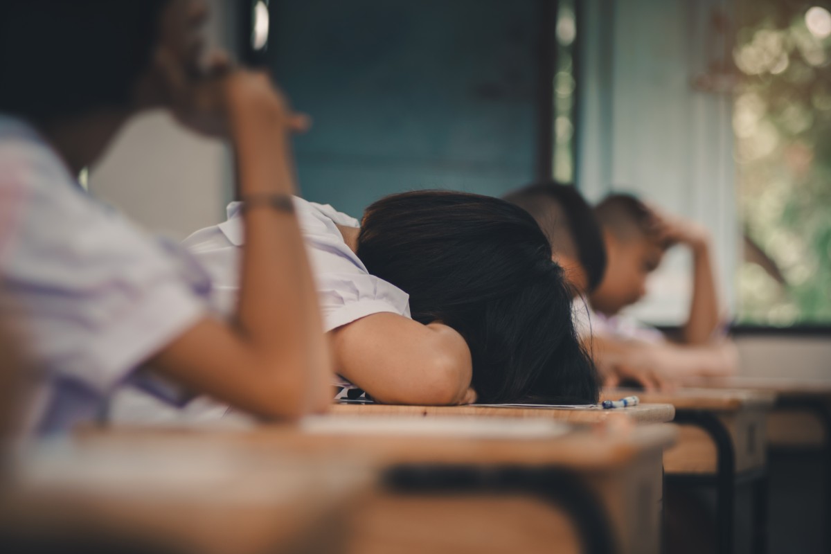 Teachers have been asked to help students who are having problems at school.
