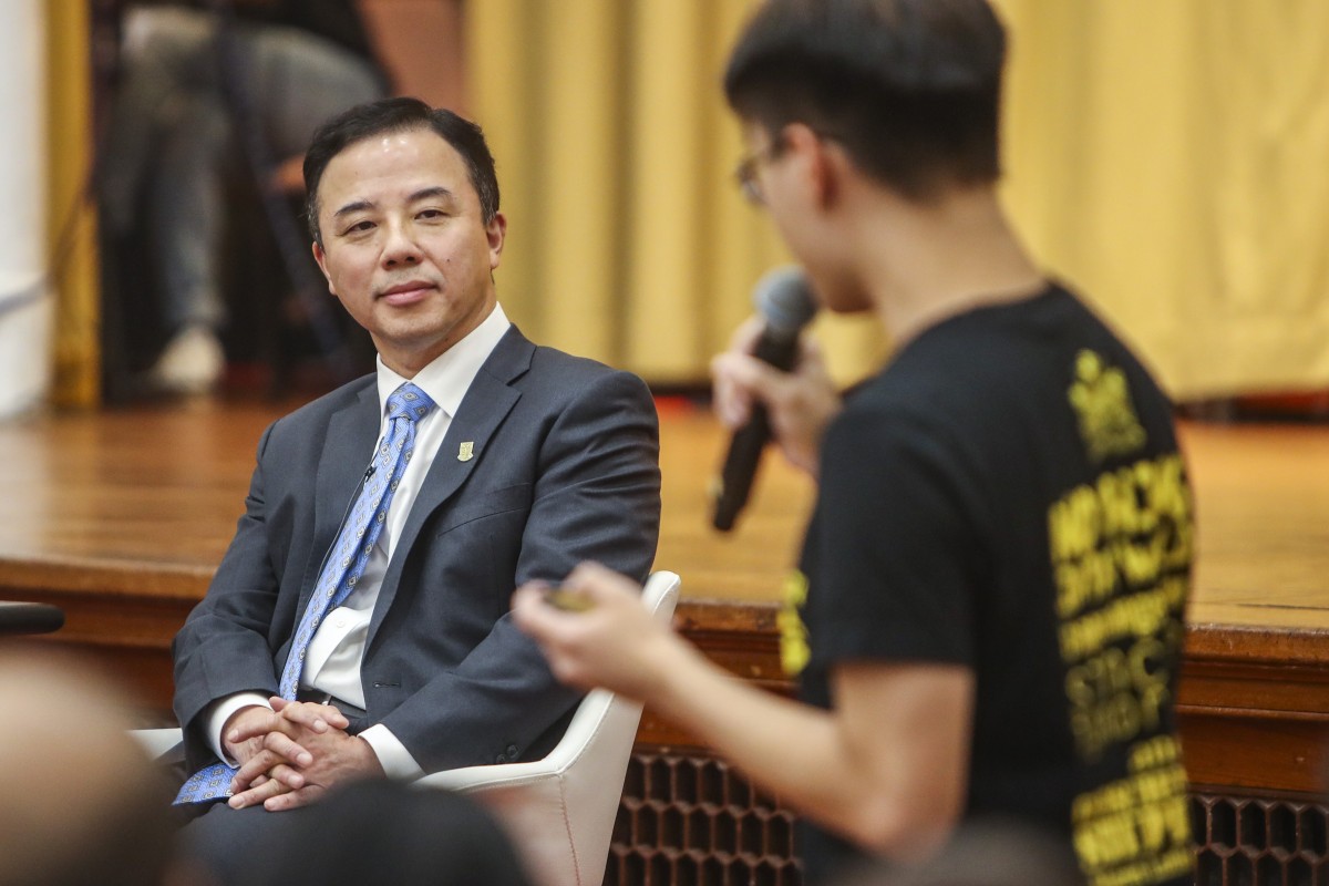 Zhang Xiang, president and vice-chancellor of the University of Hong Kong (top left), holds a forum with students in Pok Fu Lam.