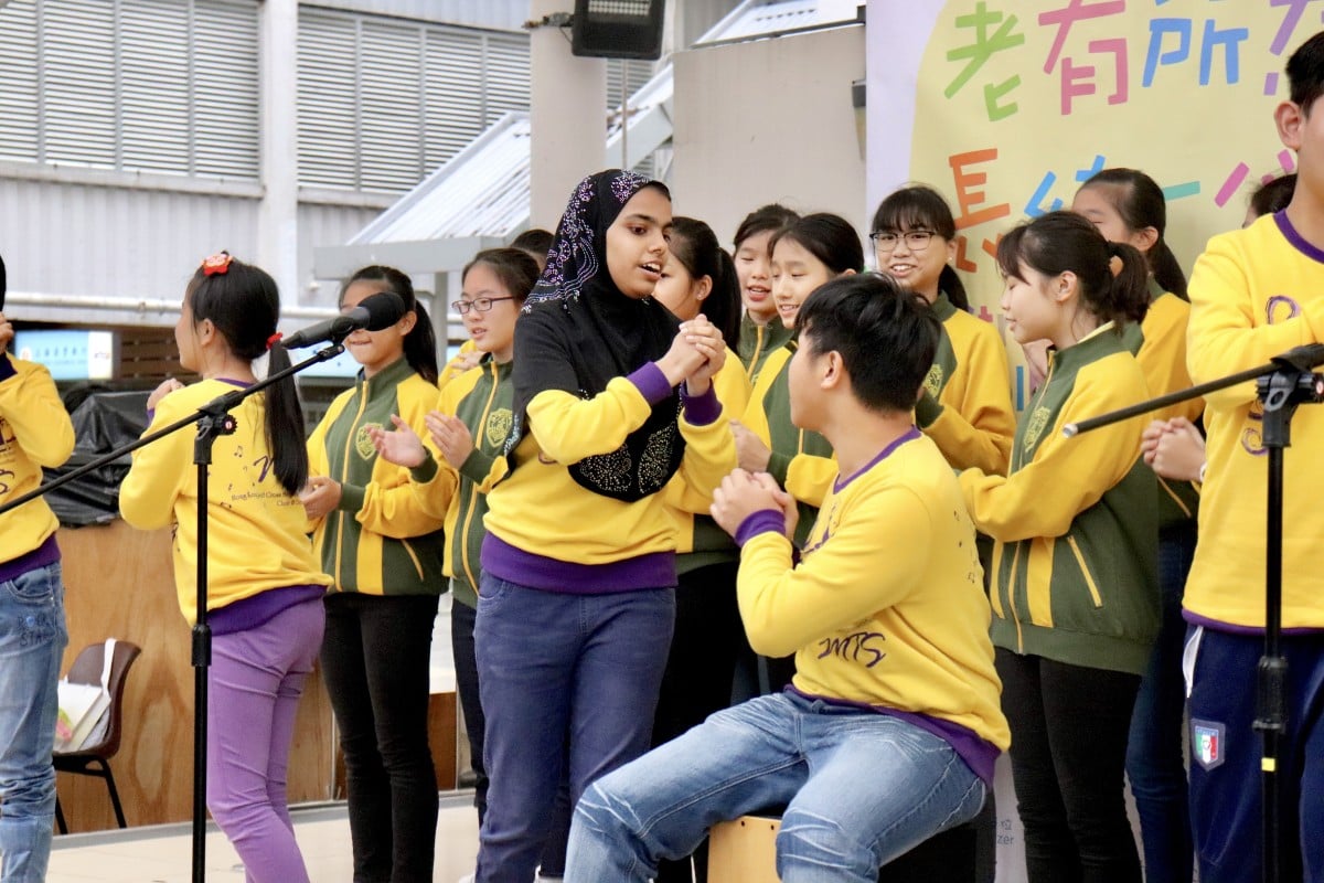 Student volunteers from Good Hope School learned many things from their mentors.
