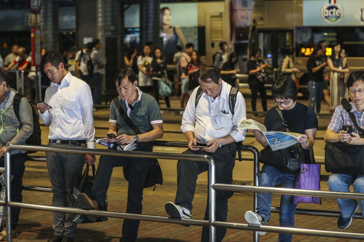 Hong Kong needs a system of phone alerts for public incidents.
