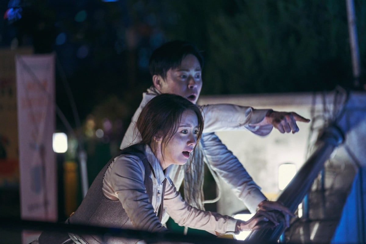 Lim Yoona (front) and Cho Jung-seok in a still from Exit.