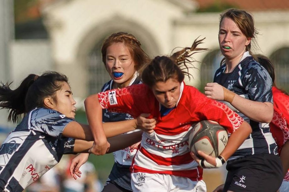 Shona (in red) worked hard to become the Hong Kong National U19 Girls team captain for the 2016 New Year’s Day Tournament.