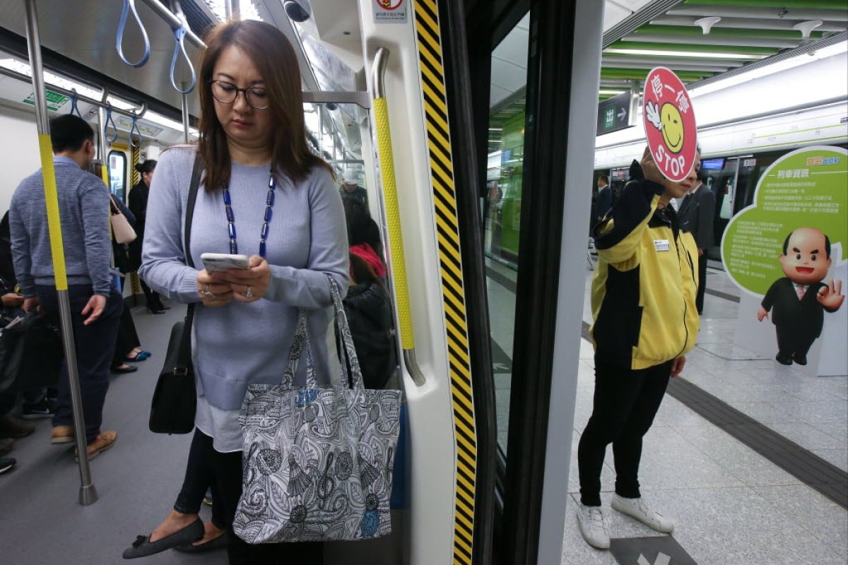 Do our parents use social media more than us?