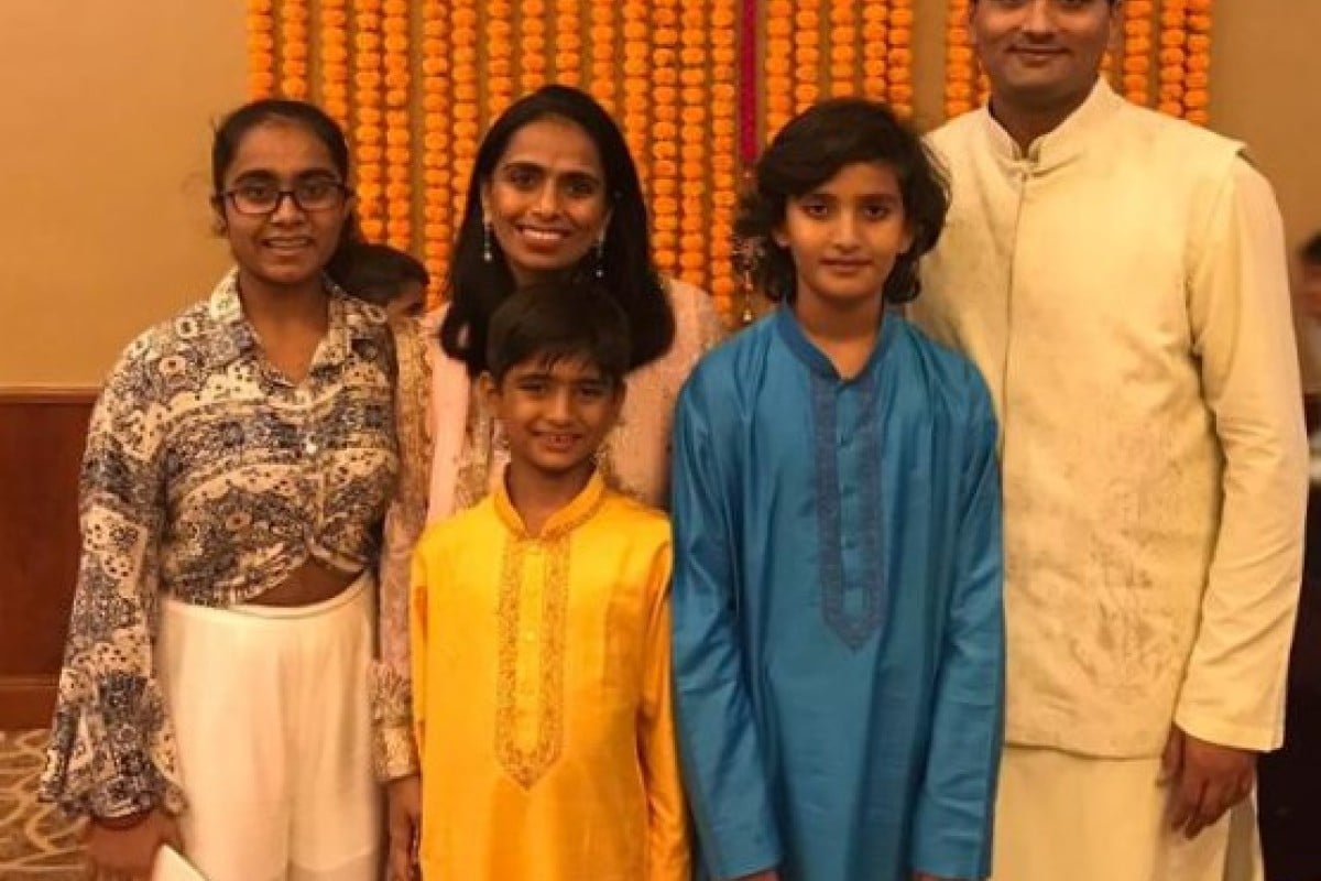 Saanchi (left) with Aarav (second from right) and his family.