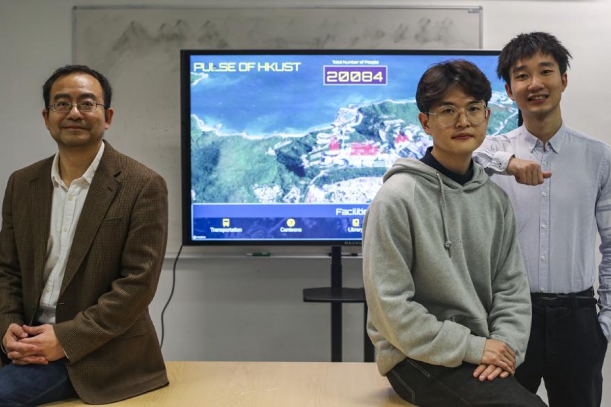 Professor Qu Huamin (left) with his students Steve Ku (centre) and Wu Aoyu. Behind them is the interface of their Pulse app.