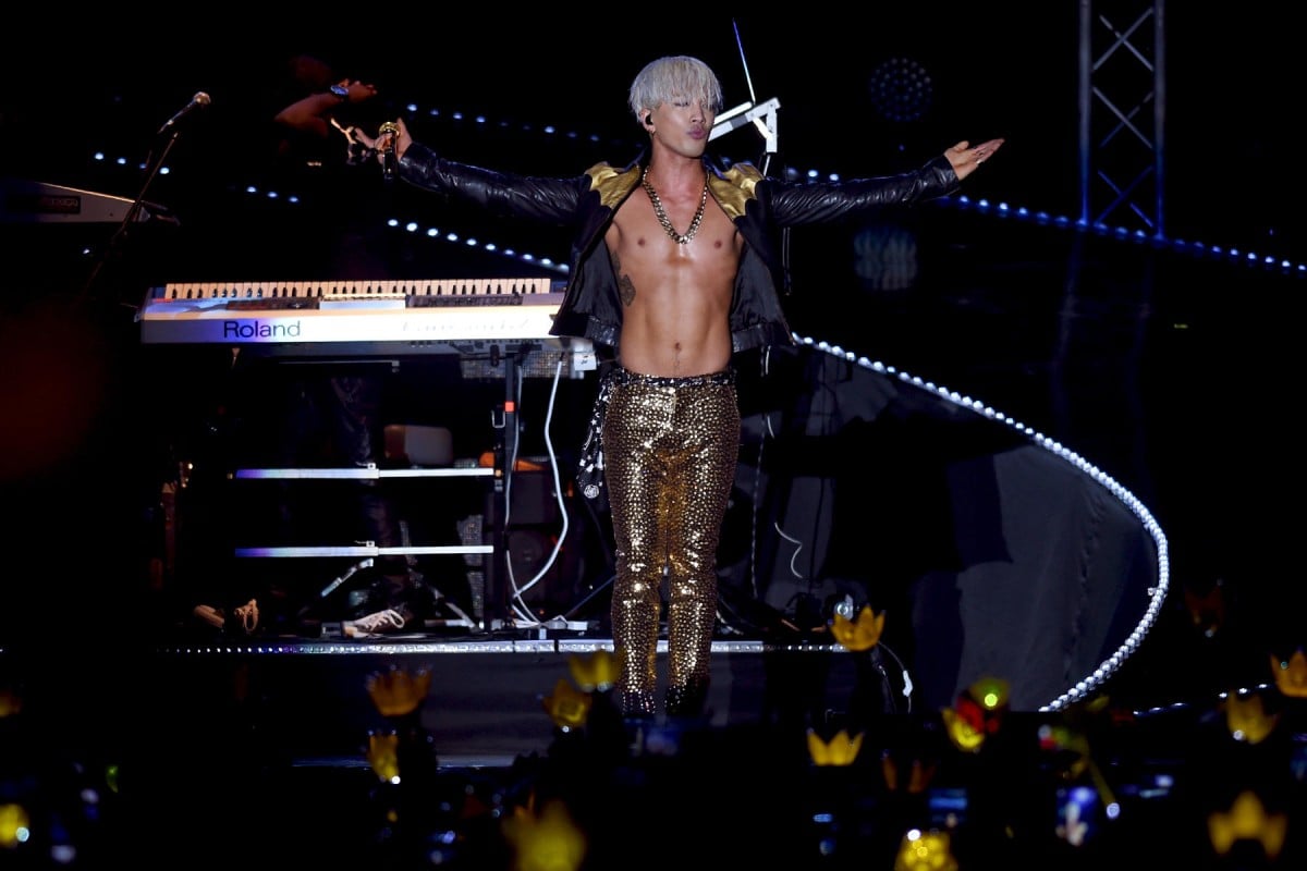 Taeyang gave the audience exactly what they wanted when he performed at the AsiaWorld-Expo Hall.