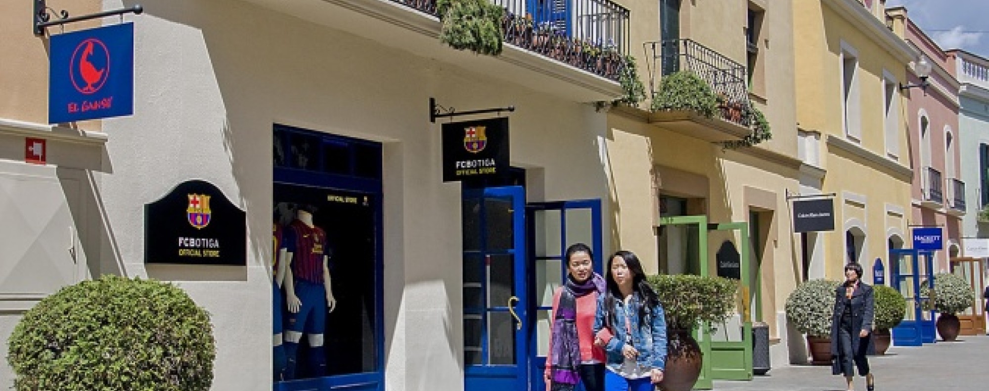 Barcelona and La Roca Village Launch Mandarin App to Draw in Travel  Shoppers