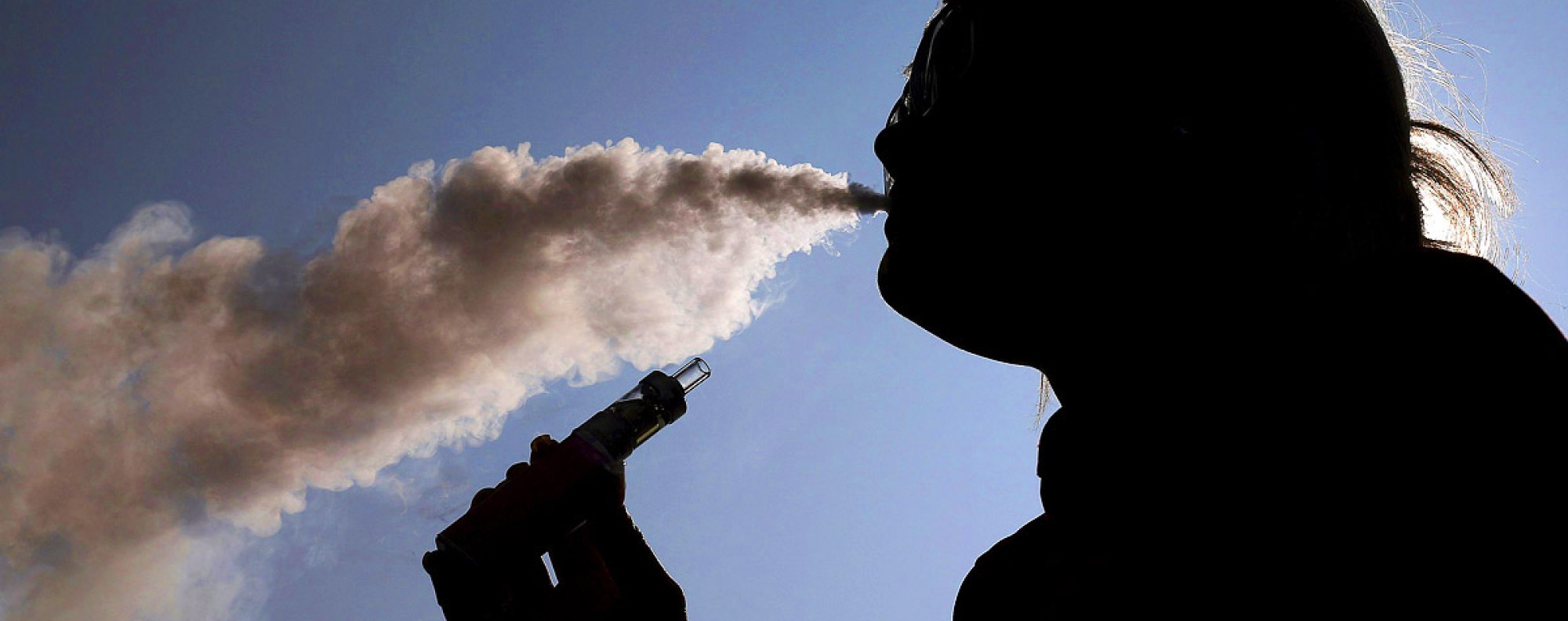 Hong Kong anti-smoking watchdog calls for ban on electronic cigarettes |  South China Morning Post
