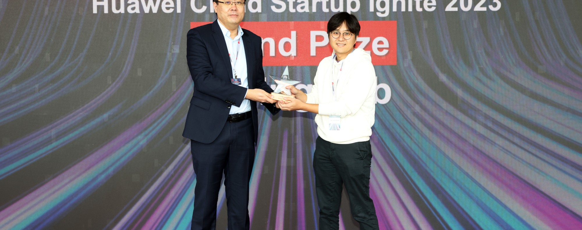 Winner of 2021 HUAWEI CLOUD APAC Partner Summit Award: Magnus Games Studio  