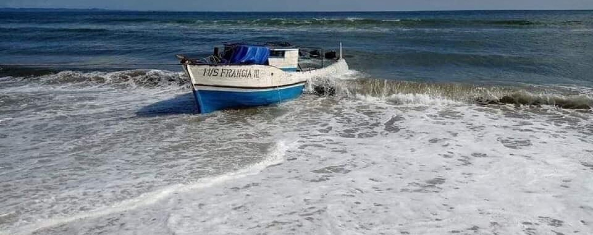 nonpartisan news site At least 64 killed in Madagascar shipwreck, 2 missing in rescue helicopter crash unbiased news