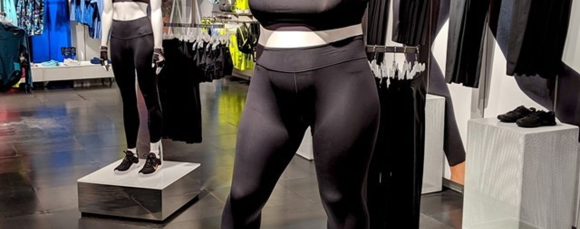 plus size nike mannequin