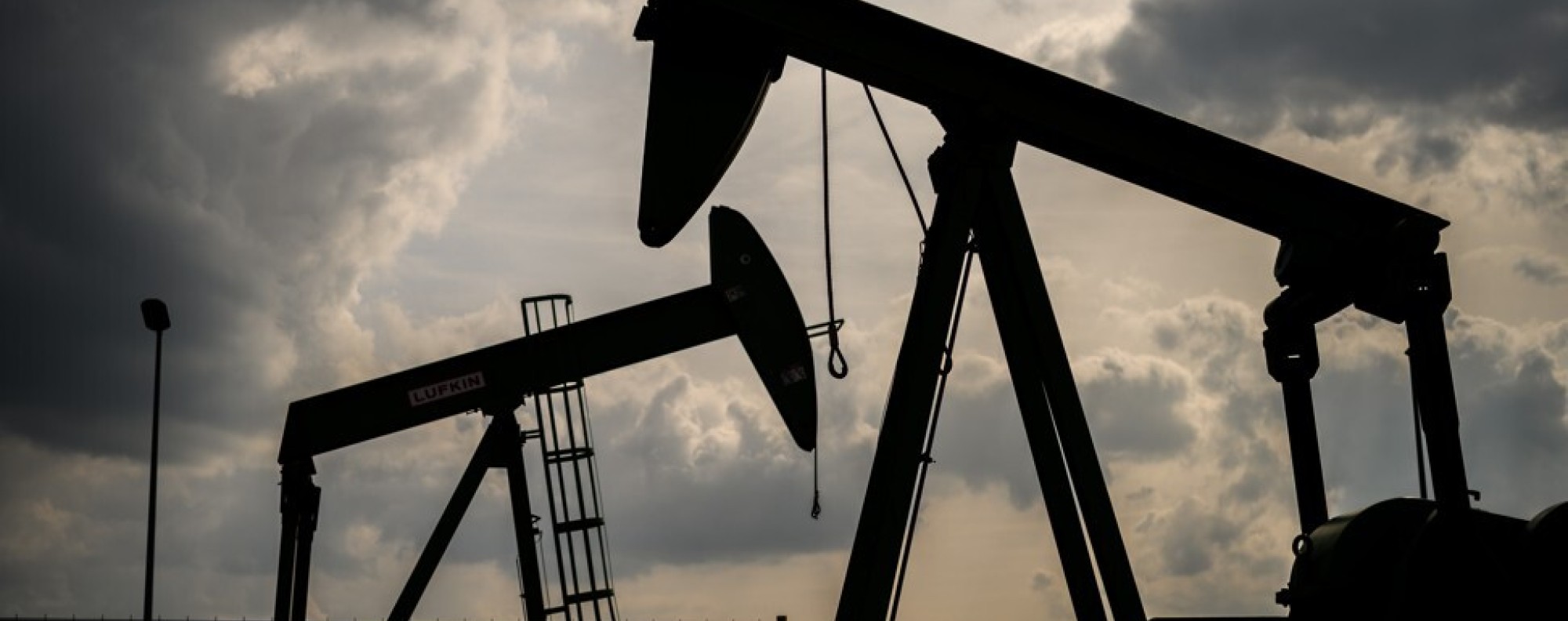 victor li pushes husky energy into us 18 billion merger with rival canadian oil producer to help end losses from oil slump south china morning post