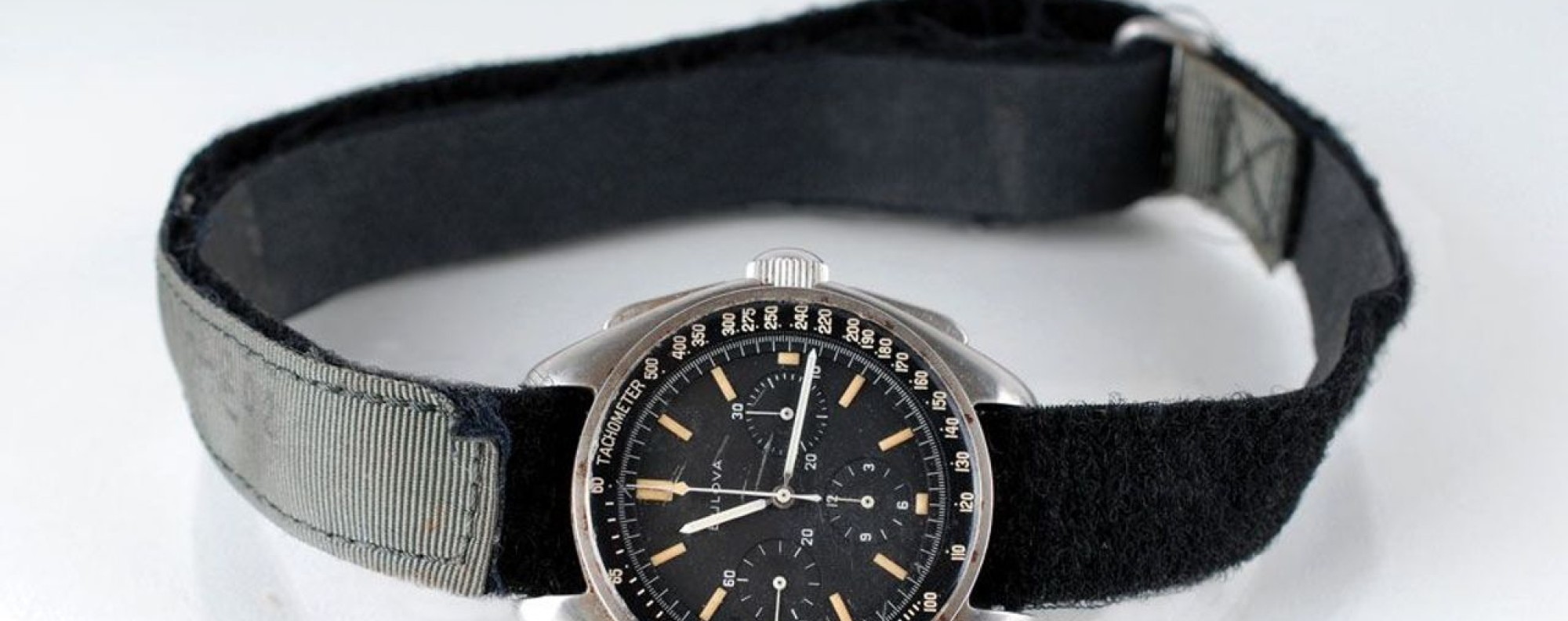 Bulova apollo sales 15 watch