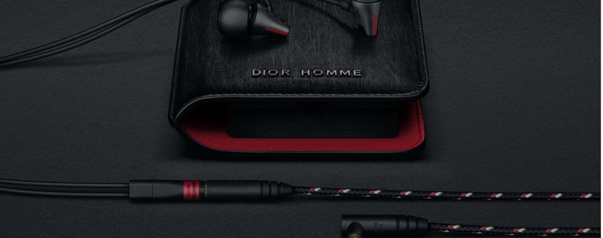LIMITED EDITION* Dior Homme x Sennheiser PXC 550 Wireless headphones  w/backpack