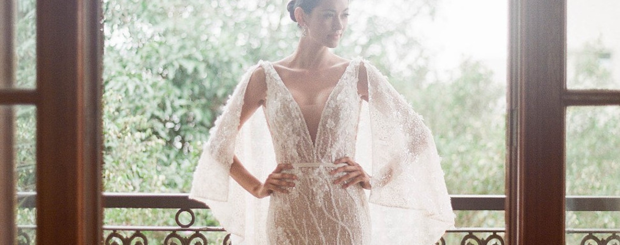 Why brides are choosing wedding gowns that offer two looks in one