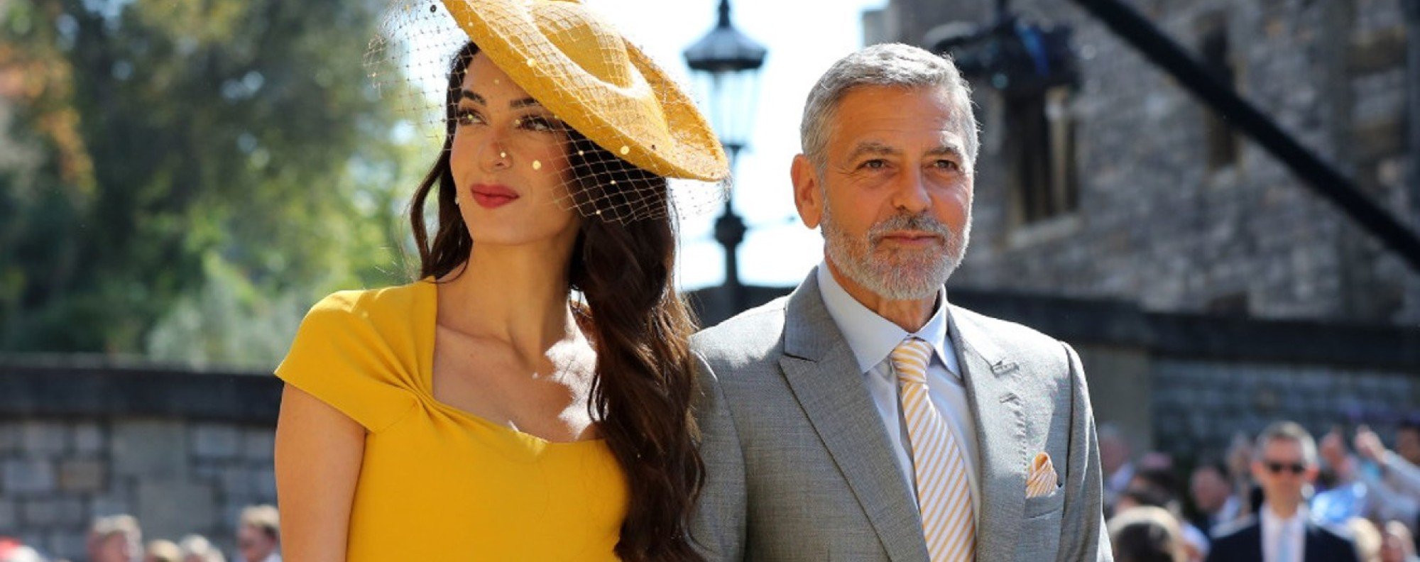 Amal clooney stella hotsell mccartney yellow dress