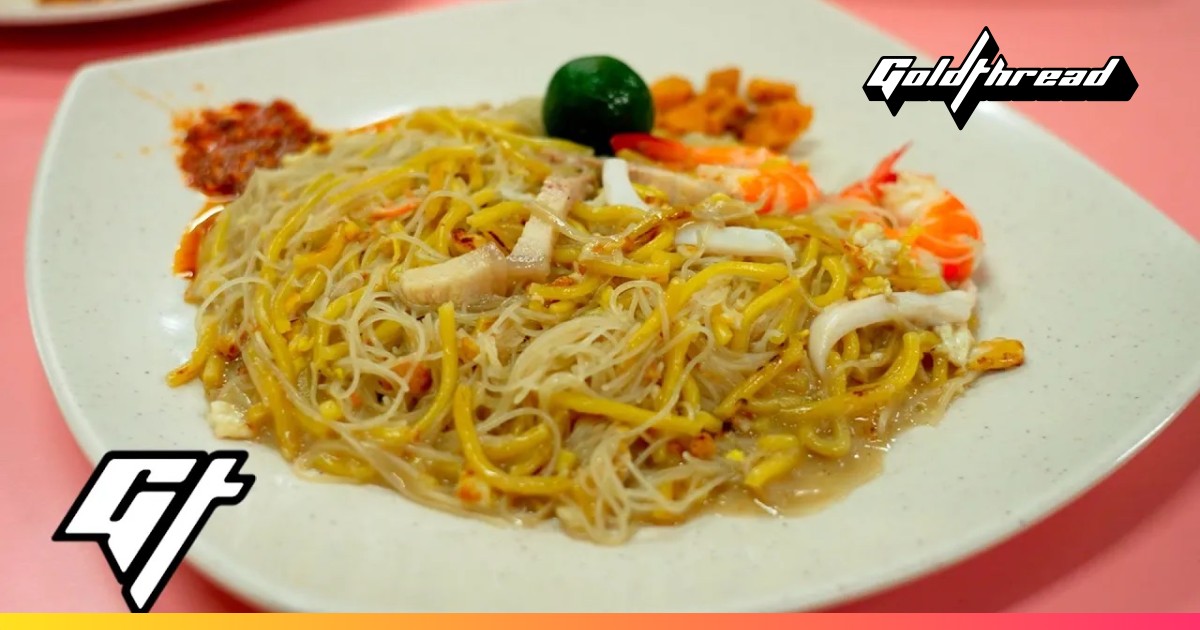 Seafood and Pork Lard Makes This Fried Noodles Singapore’s Comfort Food